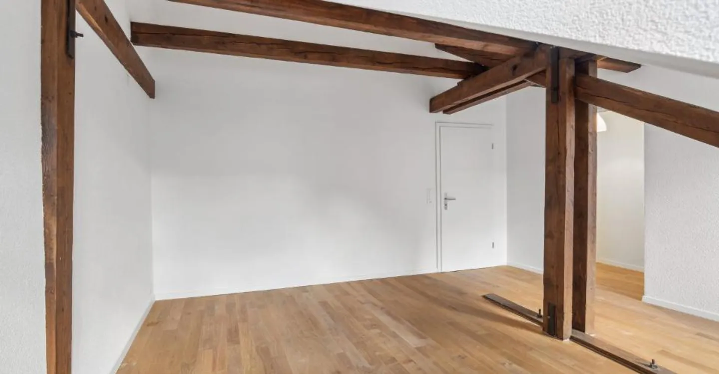 Attractive maisonette apartment with roof terrace for rent - Photo 4 of 6