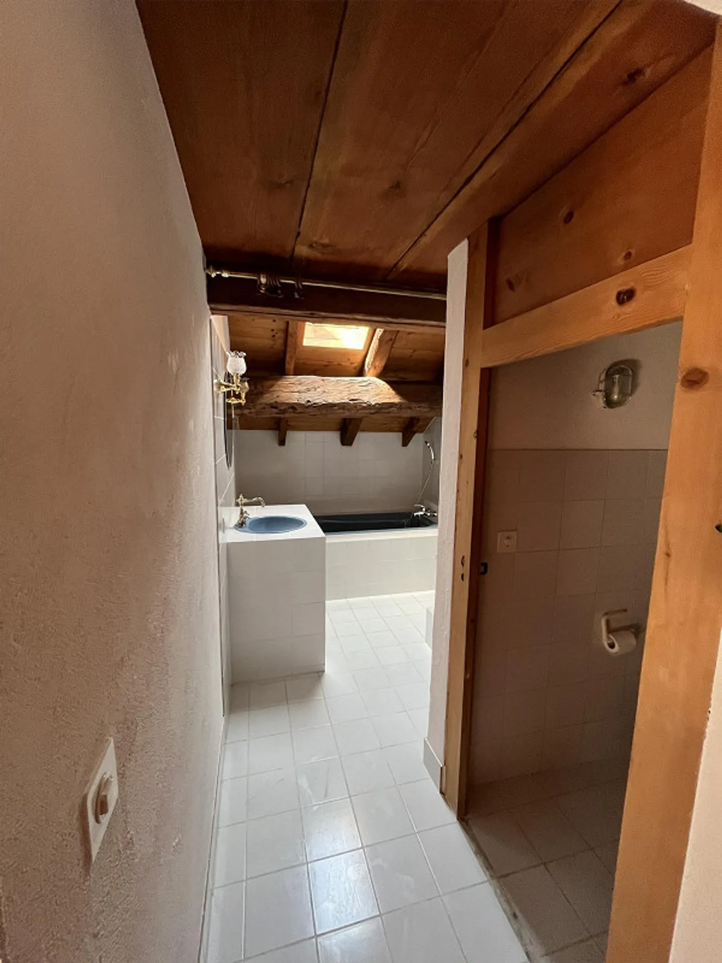 Beautiful attic apartment with Swedish stove - Photo 5 of 6