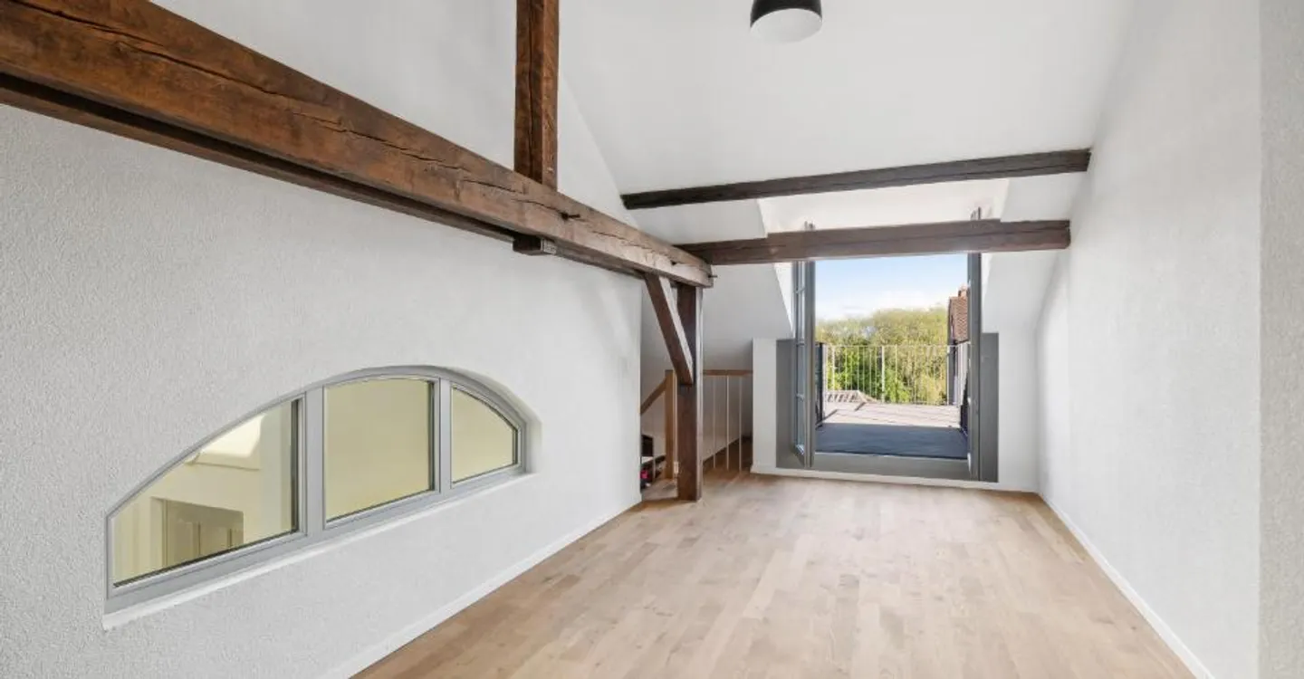 Attractive maisonette apartment with roof terrace for rent - Photo 5 of 6