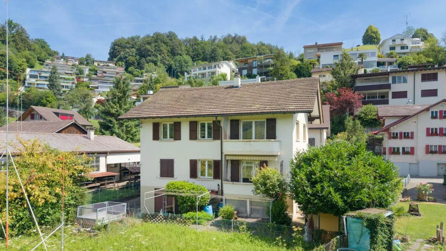Haus mit vielfältigem Potenzial in Seenähe - Foto 2 von 12