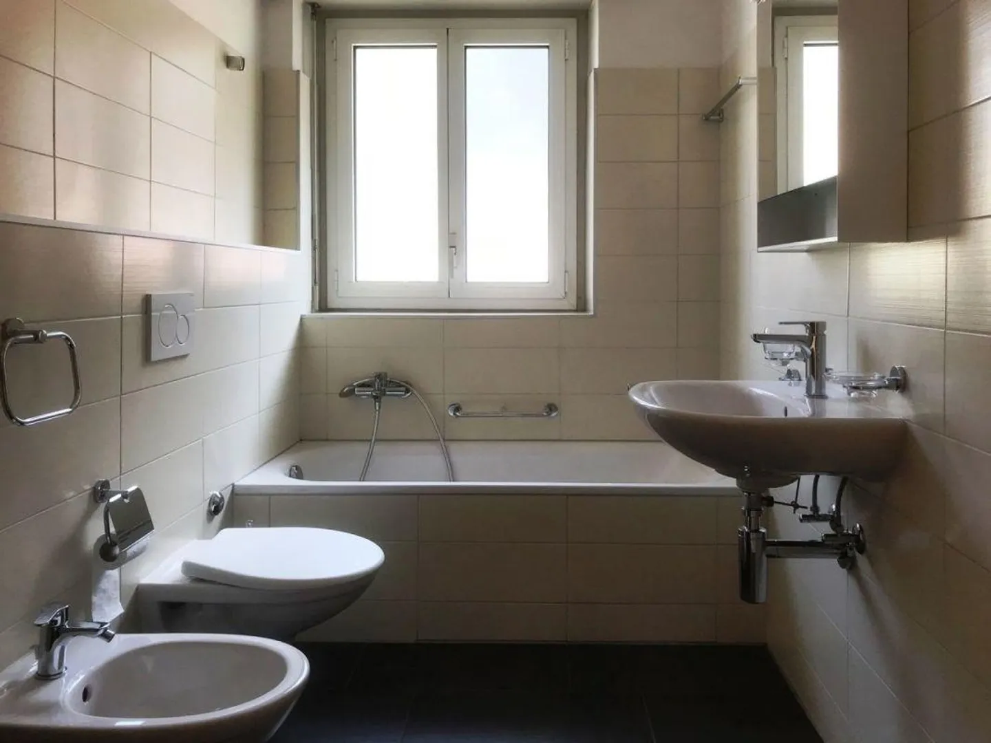 4,5 IDEALE PER FAMIGLIE | BELLINZONA - Foto 7 di 9