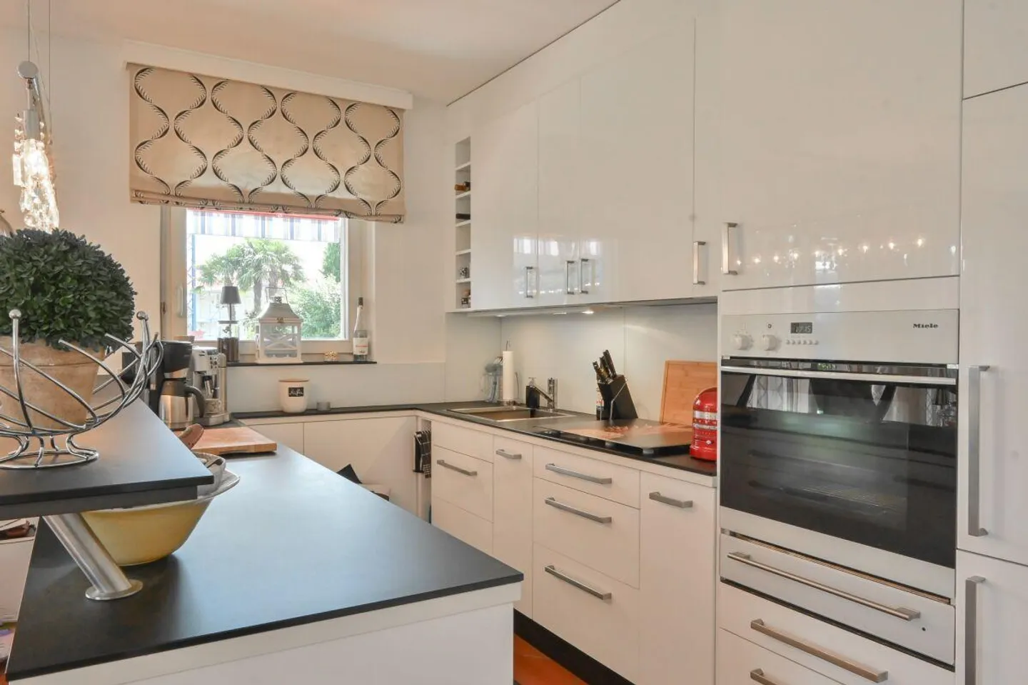 Appartement au charme méditerranéen dans un emplacement privilégié - Photo 7 sur 12