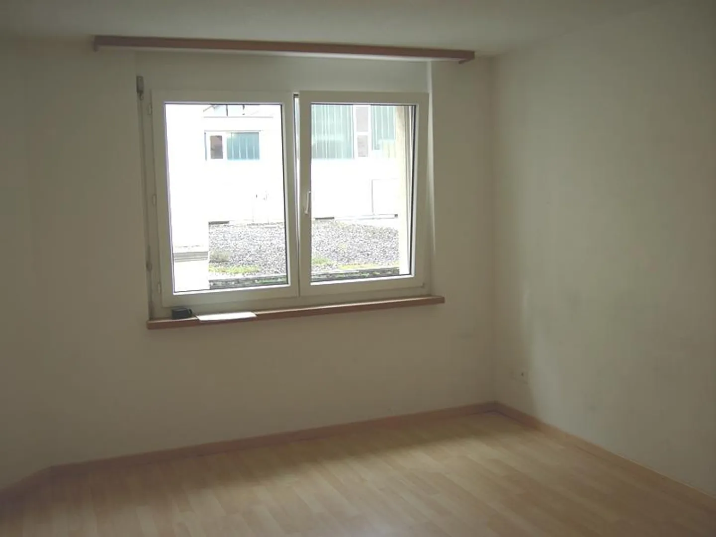 1.5 Room Studio - Photo 2 of 5