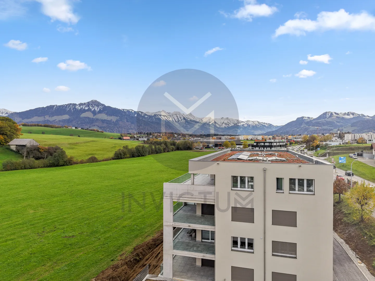 Attique des superlatifs à Riaz - Terrasse de 67 m² et vue panoramique - Photo 9 sur 12