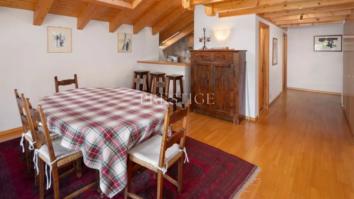 Geräumige 5½-Zimmer-Wohnung in Crans mit Blick auf den Golfplatz - Foto 5 von 16