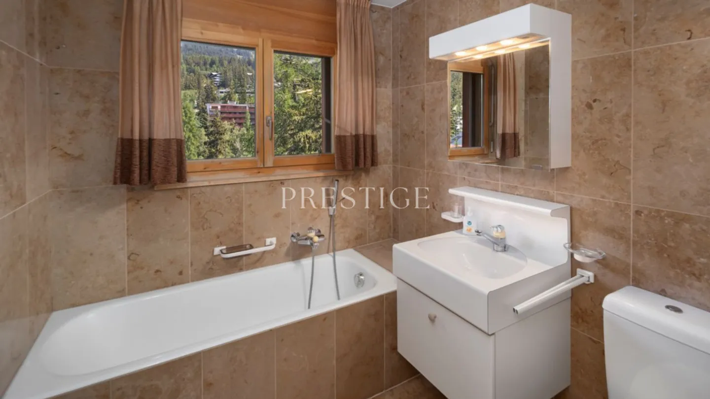 Geräumige 5½-Zimmer-Wohnung in Crans mit Blick auf den Golfplatz - Foto 11 von 16