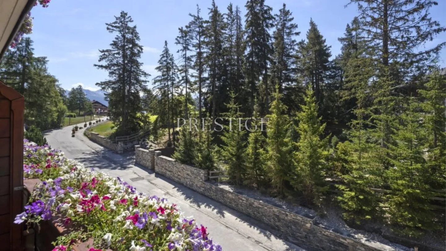 Geräumige 5½-Zimmer-Wohnung in Crans mit Blick auf den Golfplatz - Foto 14 von 16
