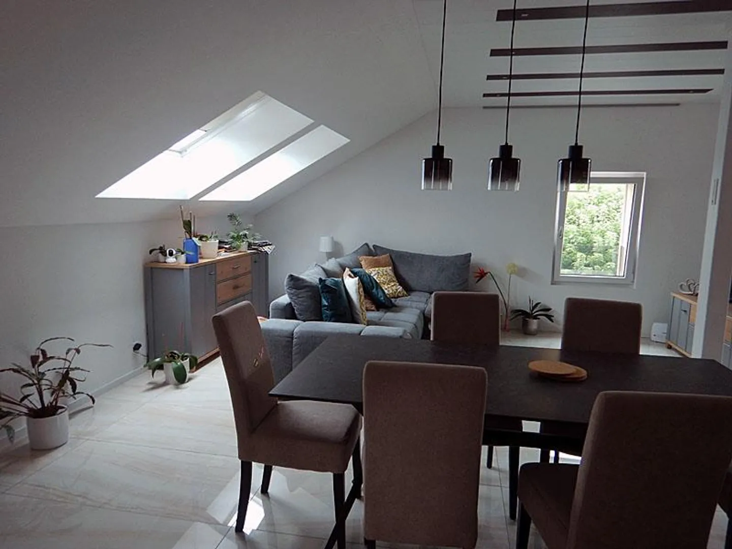 Interessante casa plurifamiliare con potenziale - Foto 5 di 8