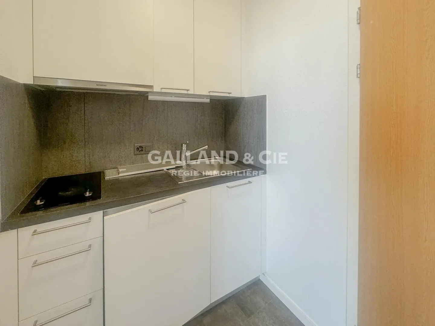 Studio al 3° piano - Foto 3 di 4