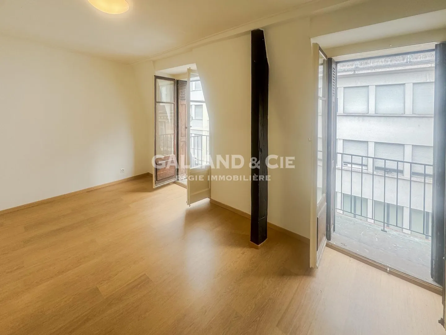 Studio al 3° piano - Foto 2 di 4