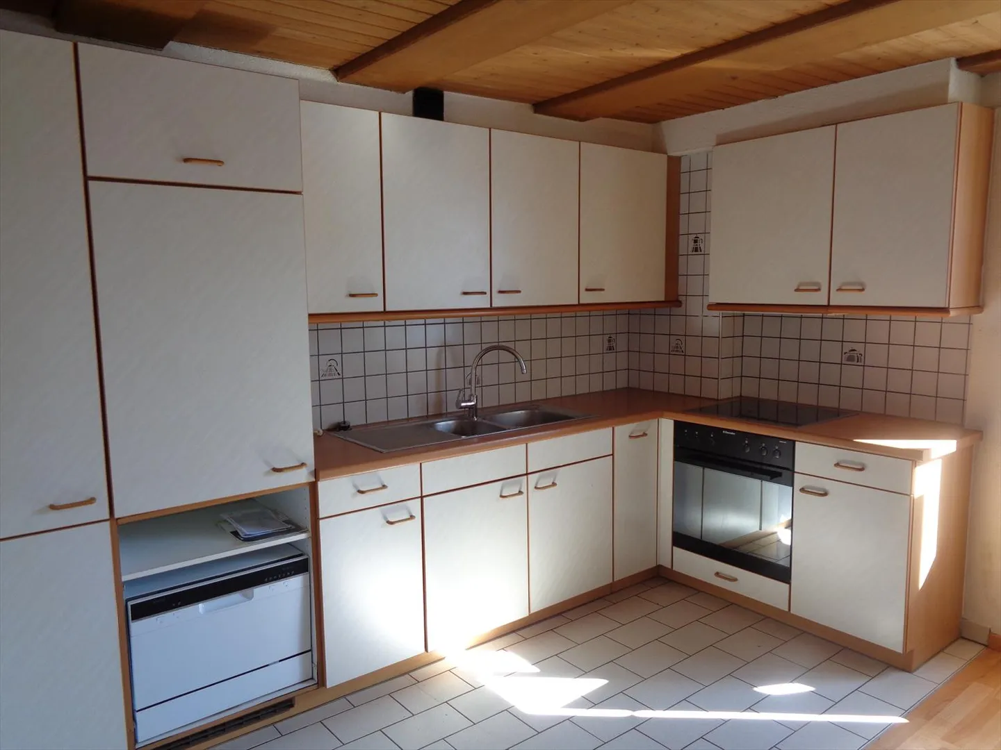 2-room apartment - Photo 2 of 13