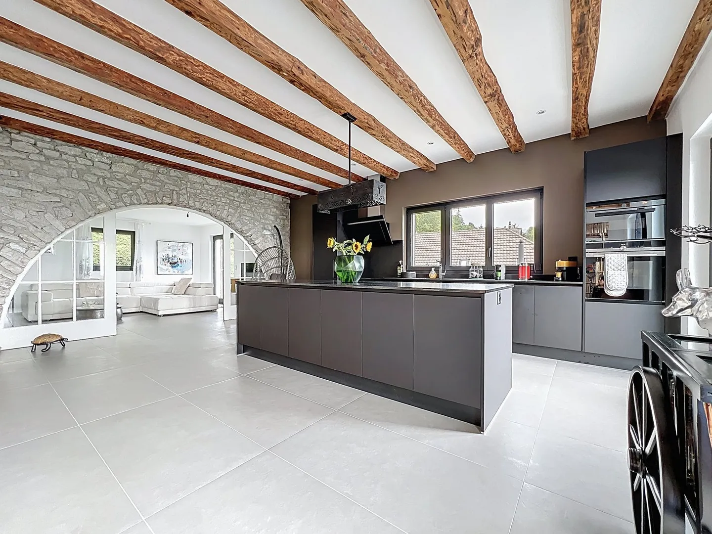 Appartamento di Prestigio a Hauts-Geneveys – Luce, Spazio e Indipendenza - Foto 3 di 16