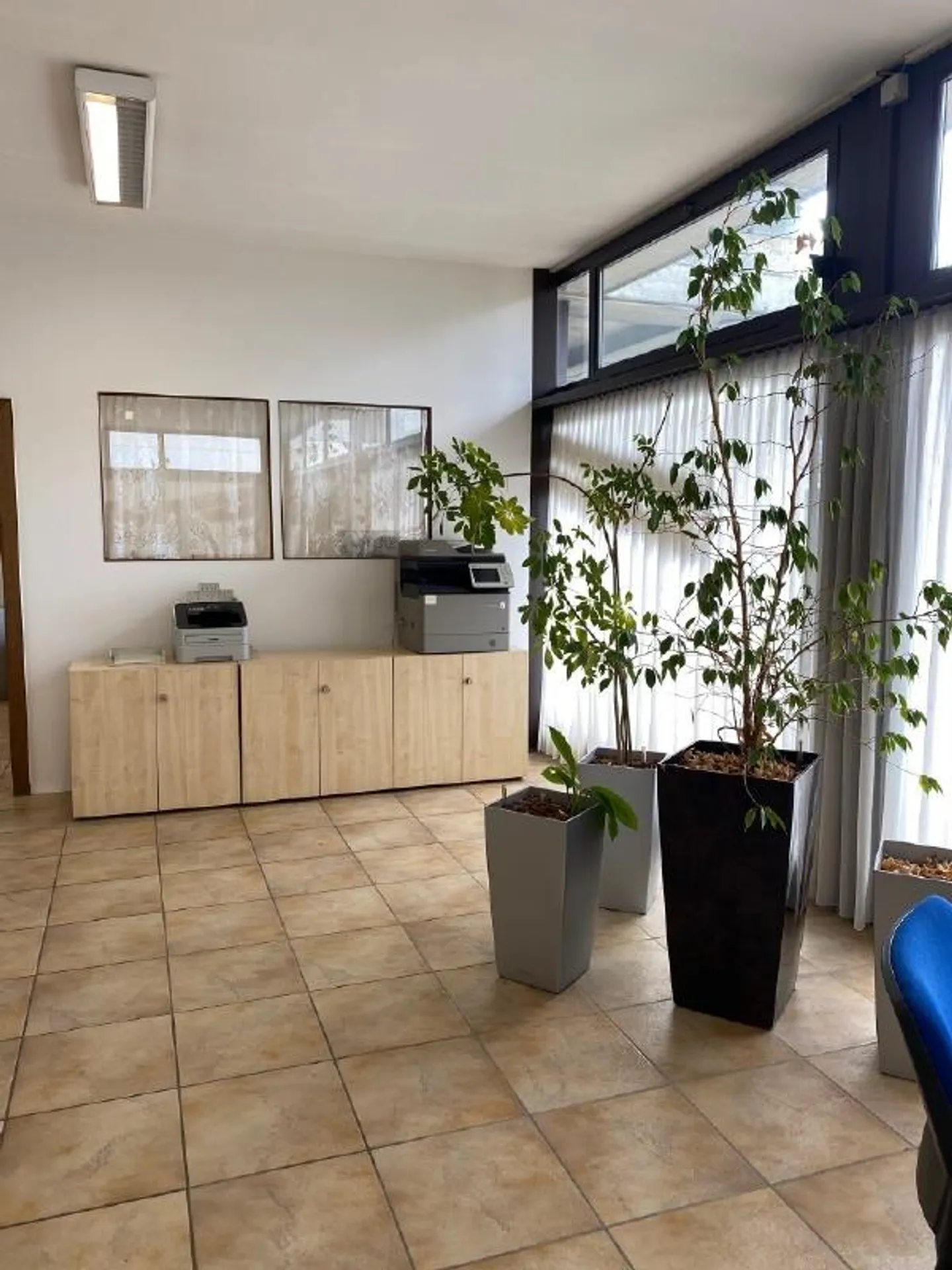 Spazio ufficio in affitto al piano terra - Foto 1 di 8