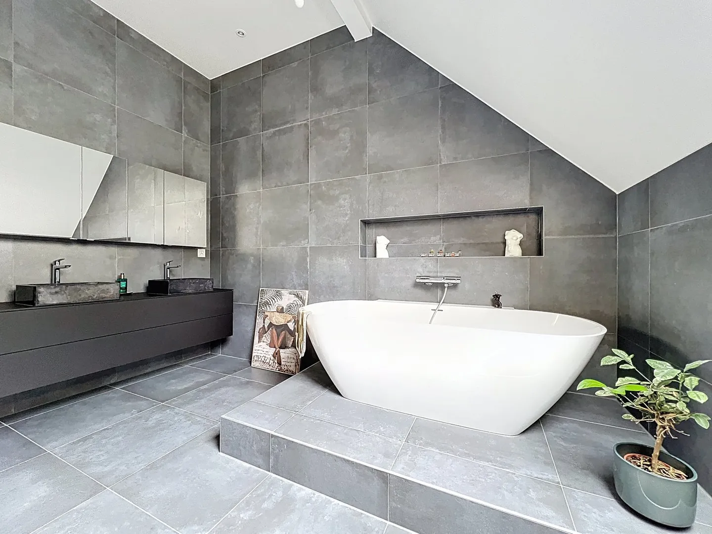 Appartamento di Prestigio a Hauts-Geneveys – Luce, Spazio e Indipendenza - Foto 12 di 16