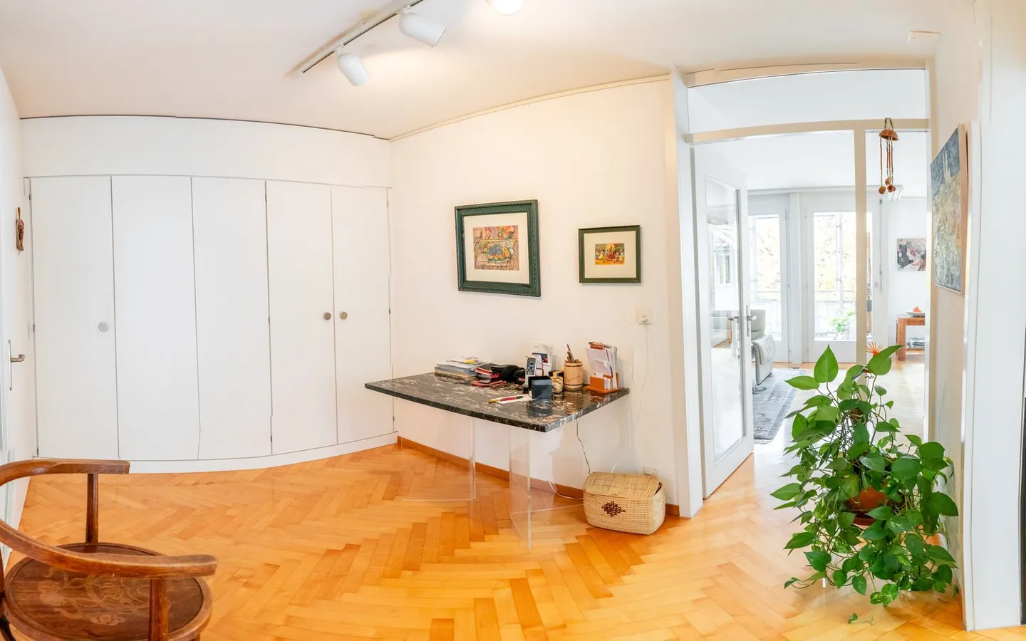 Schöne 4.5-Zimmer-Wohnung mit Balkon in Kirchlindach - Foto 2 von 23