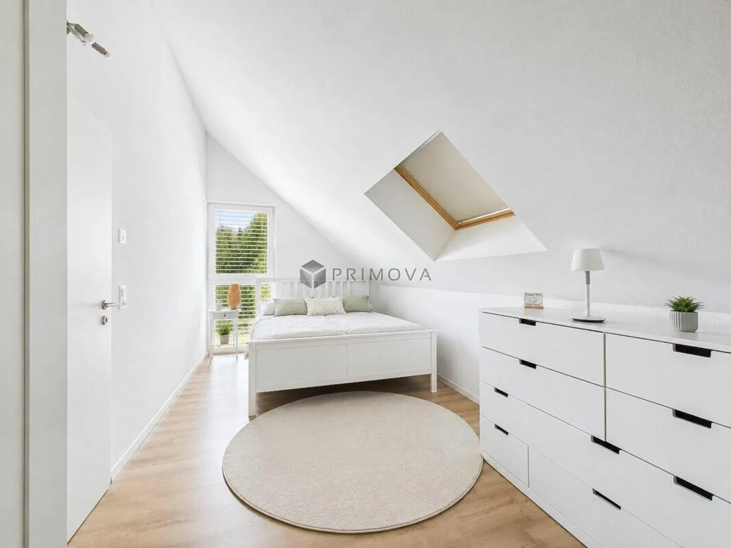 Modernes Doppeleinfamilienhaus - Foto 8 von 10