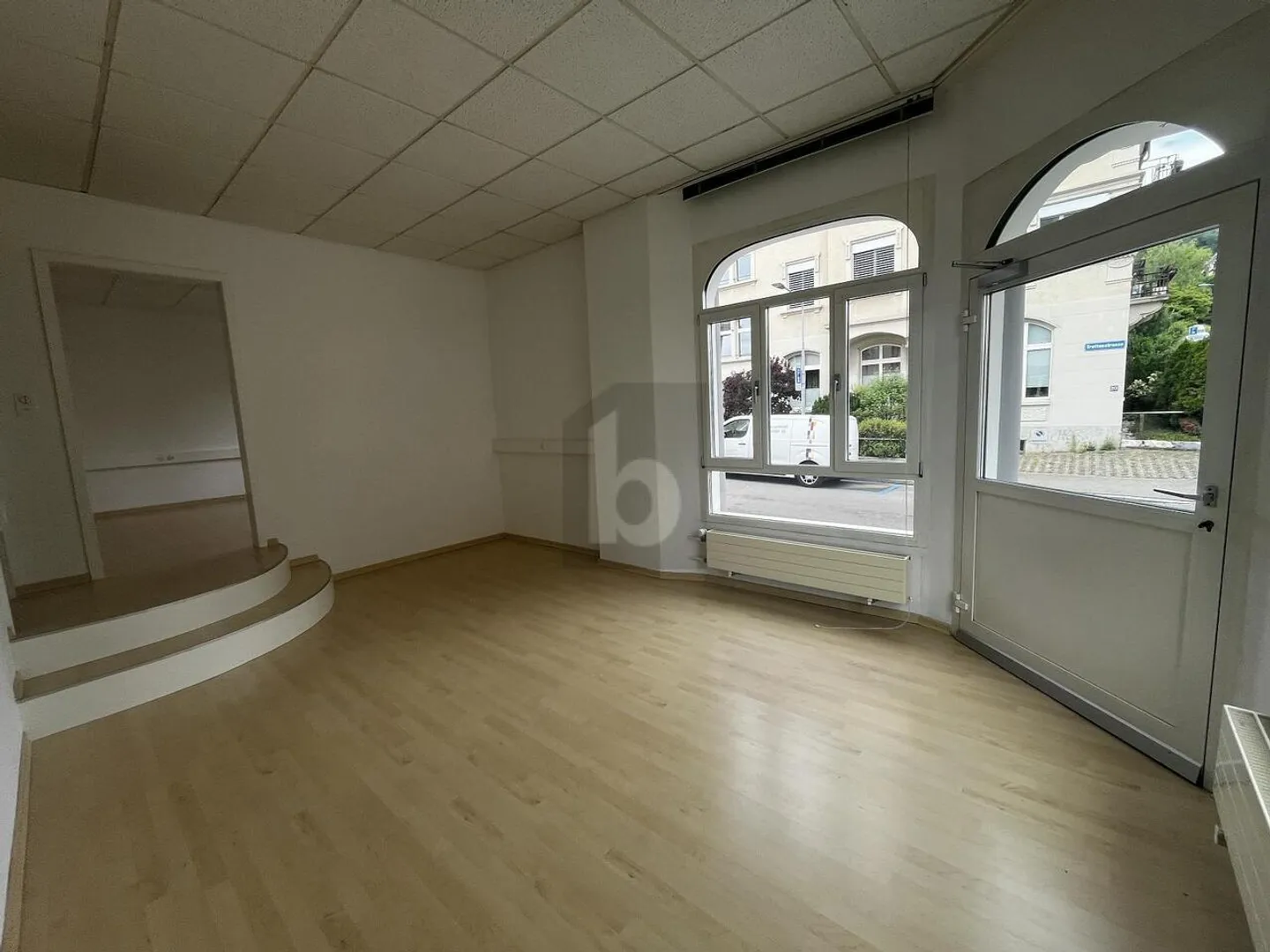 LIGHT-FLOODED IN BEST LOCATION! - Photo 2 of 6