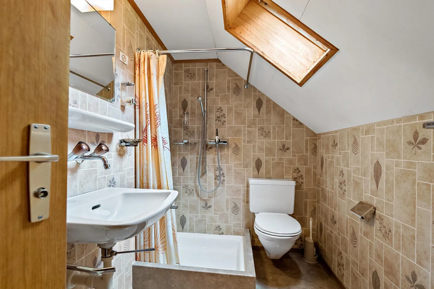 Chambre meublée avec cuisine commune - Photo 2 sur 2