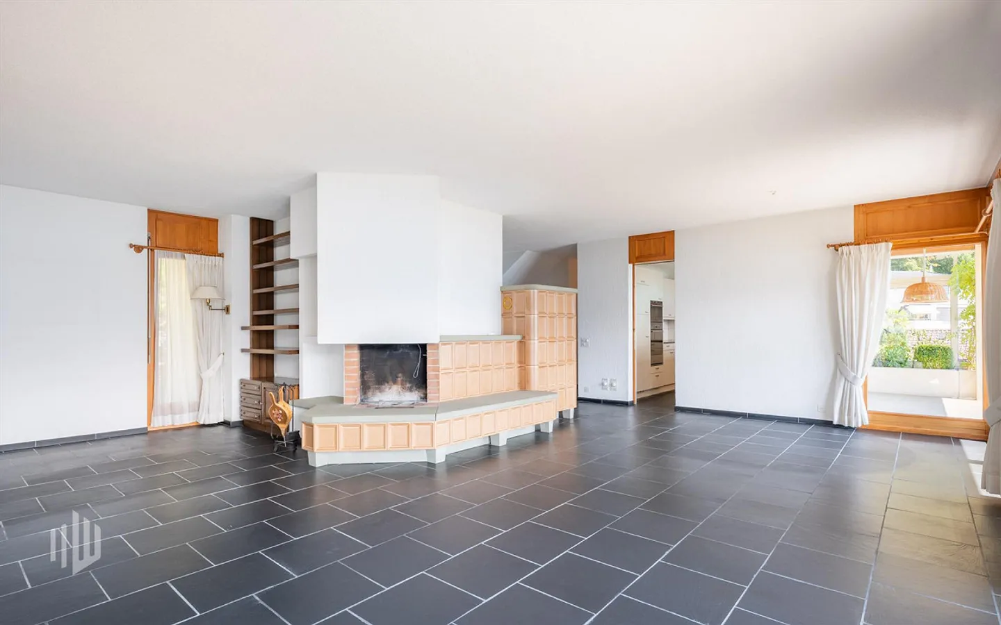 ImmoWyss -  Einfamilienhaus über dem Thunersee mit unverbaubarer Sicht - Foto 3 von 10