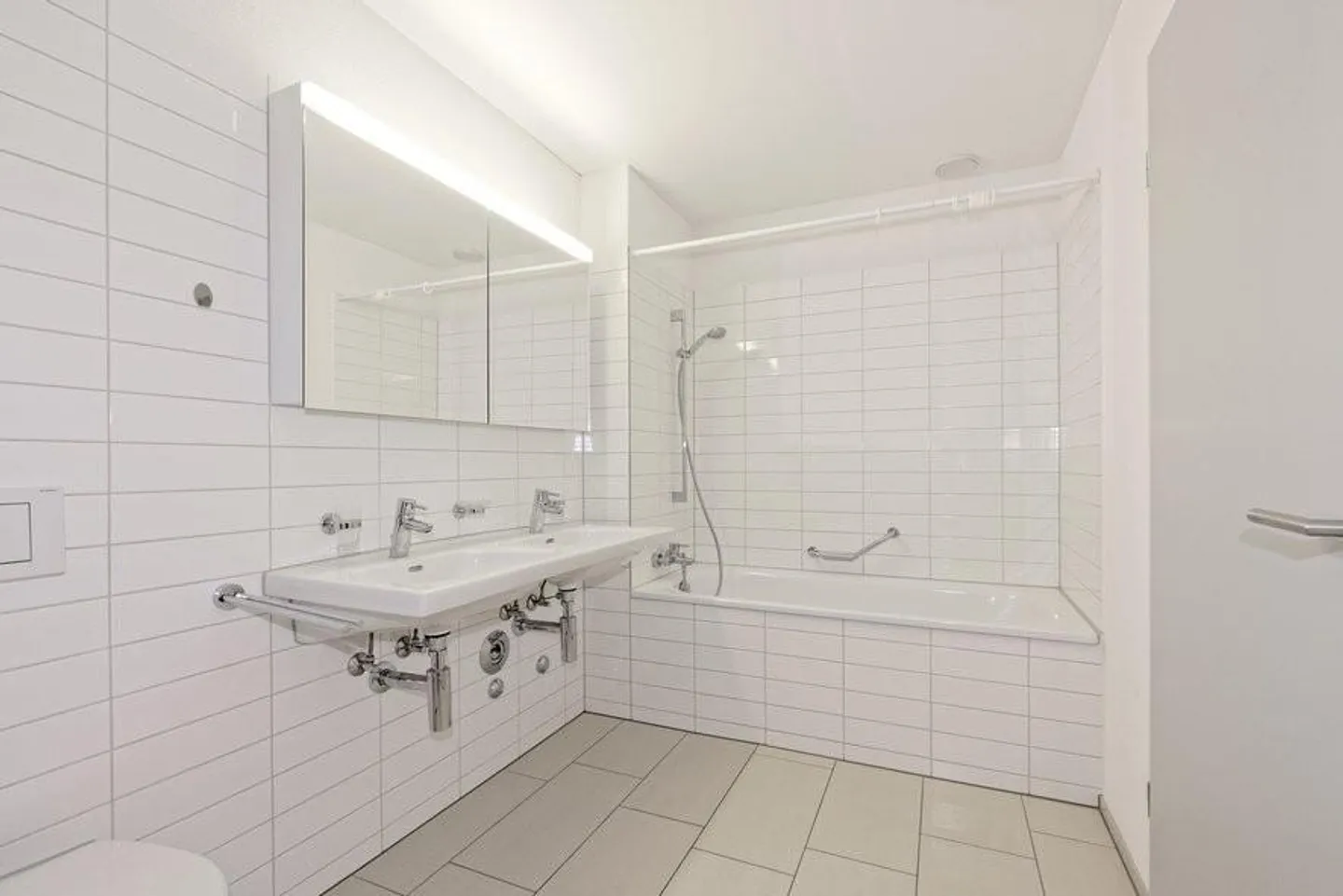 Spacious, Modern, Bright - The Ideal Living Solution! - Photo 6 of 9