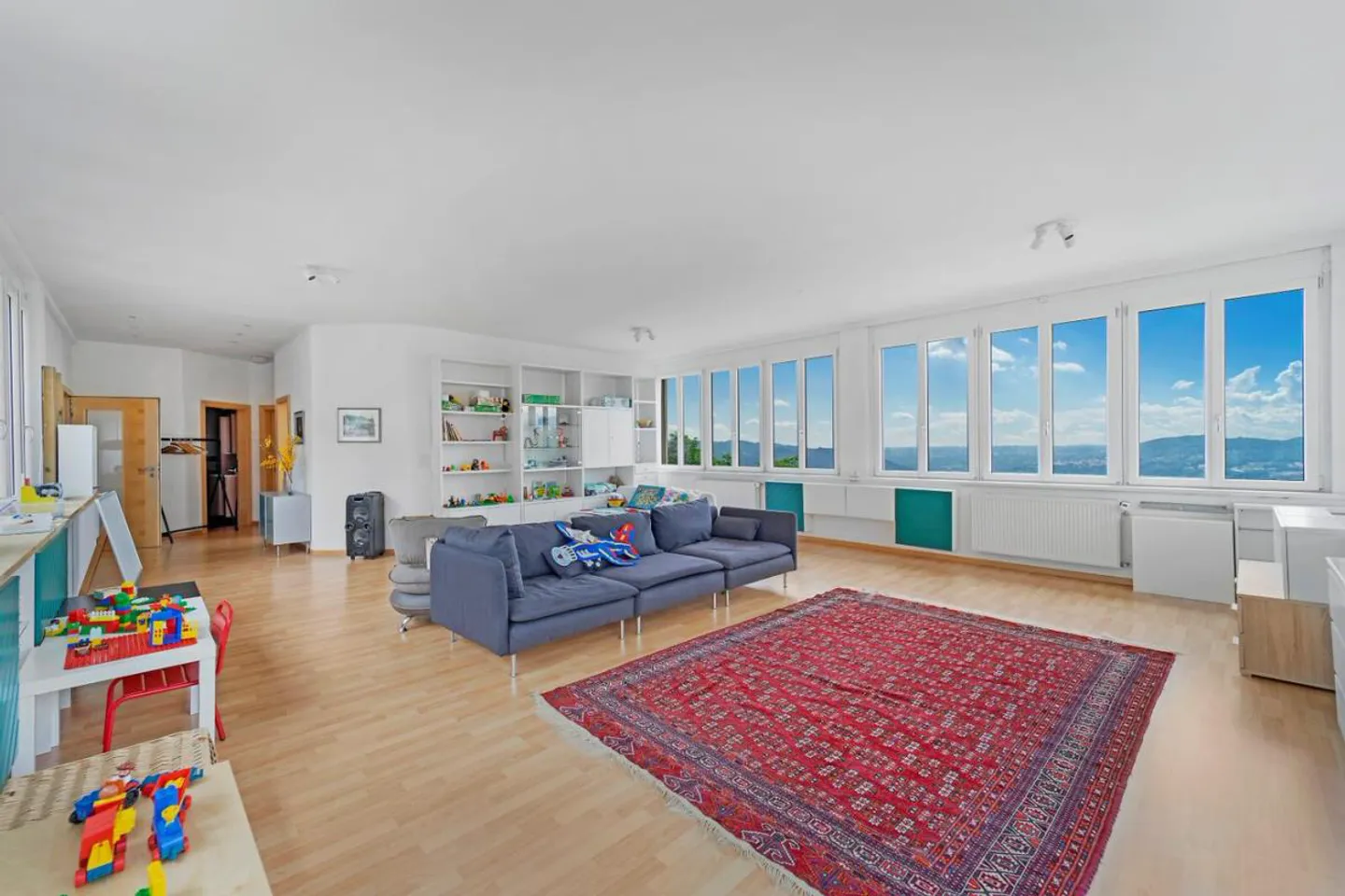 Grande casa con vista aperta a Morbio Superiore - Foto 2 di 9
