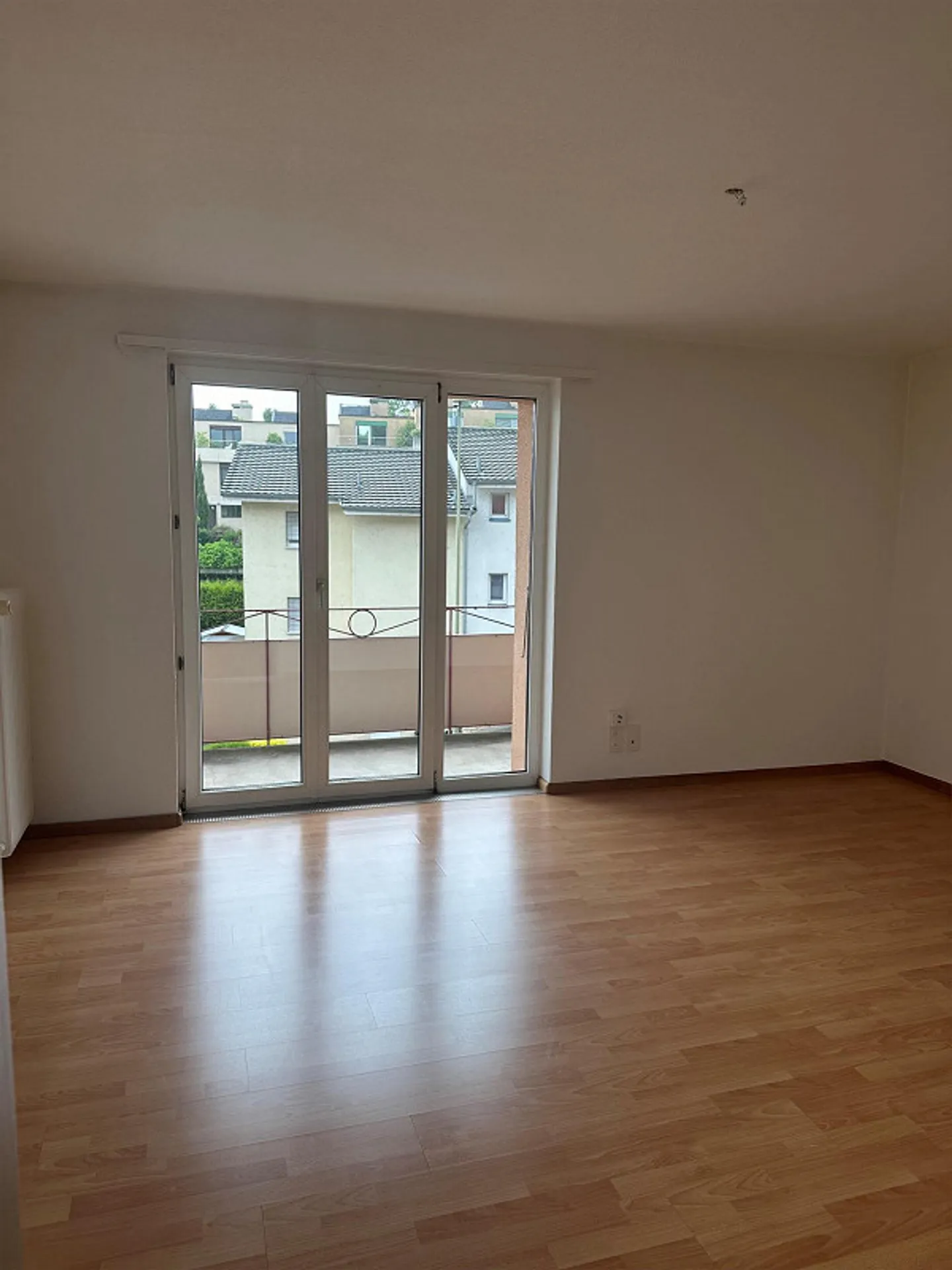 Charmante Wohnung in Laufen - Foto 5 von 8