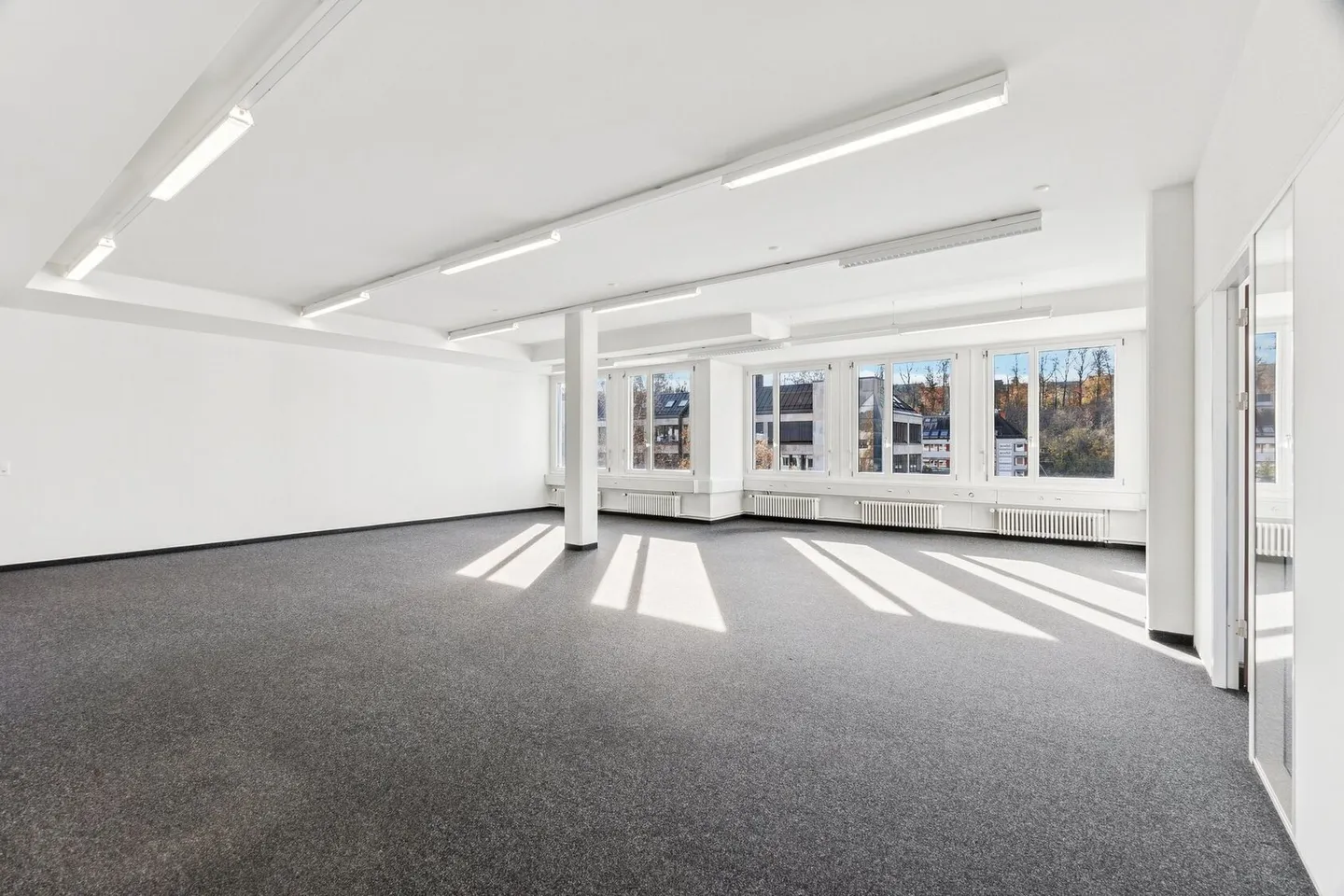 Spazio ufficio in affitto - Foto 3 di 11