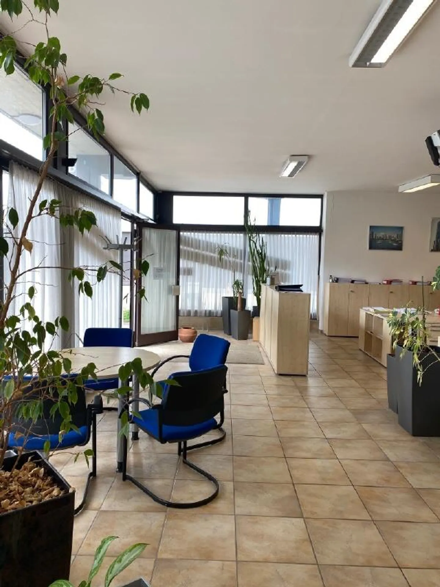 Spazio ufficio in affitto al piano terra - Foto 3 di 8