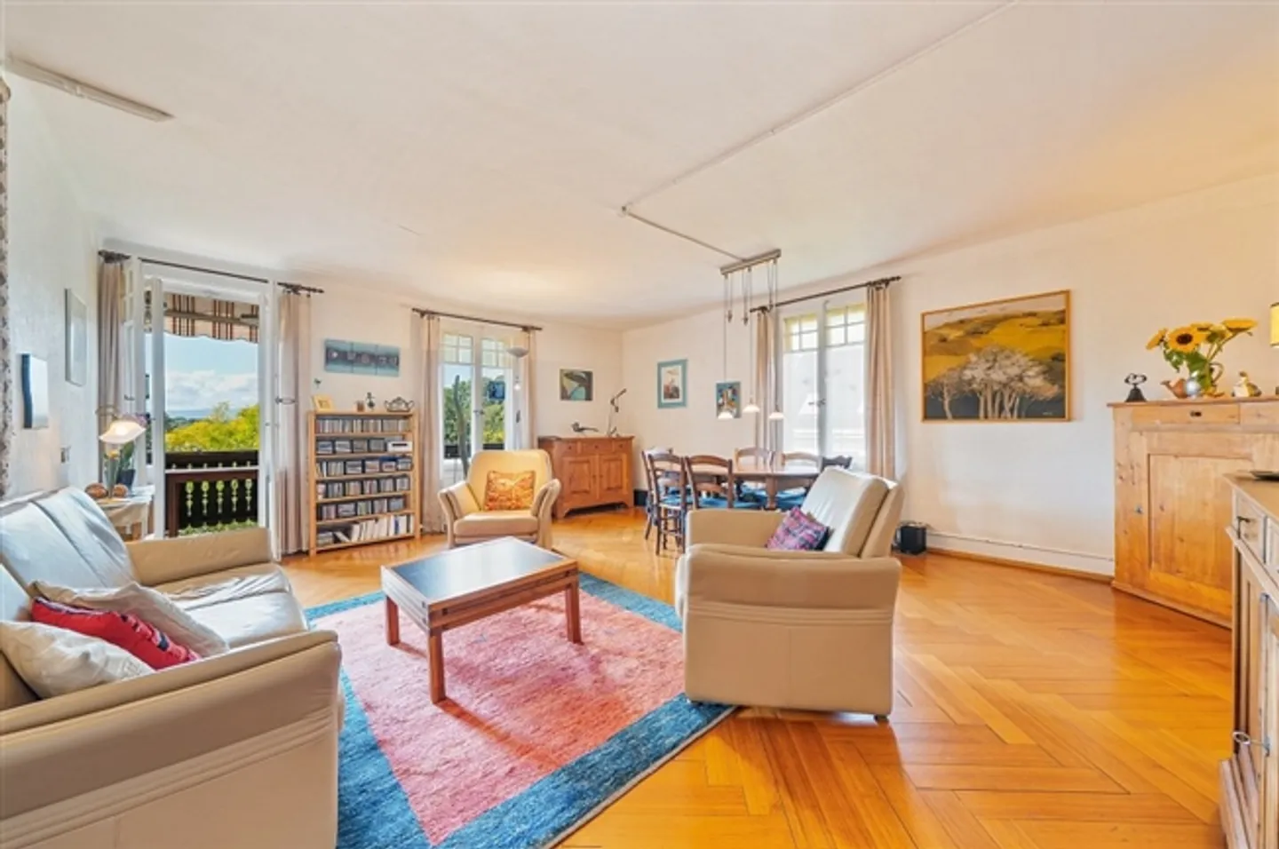 Ideal for large families 11.5-room house - Photo 4 of 13