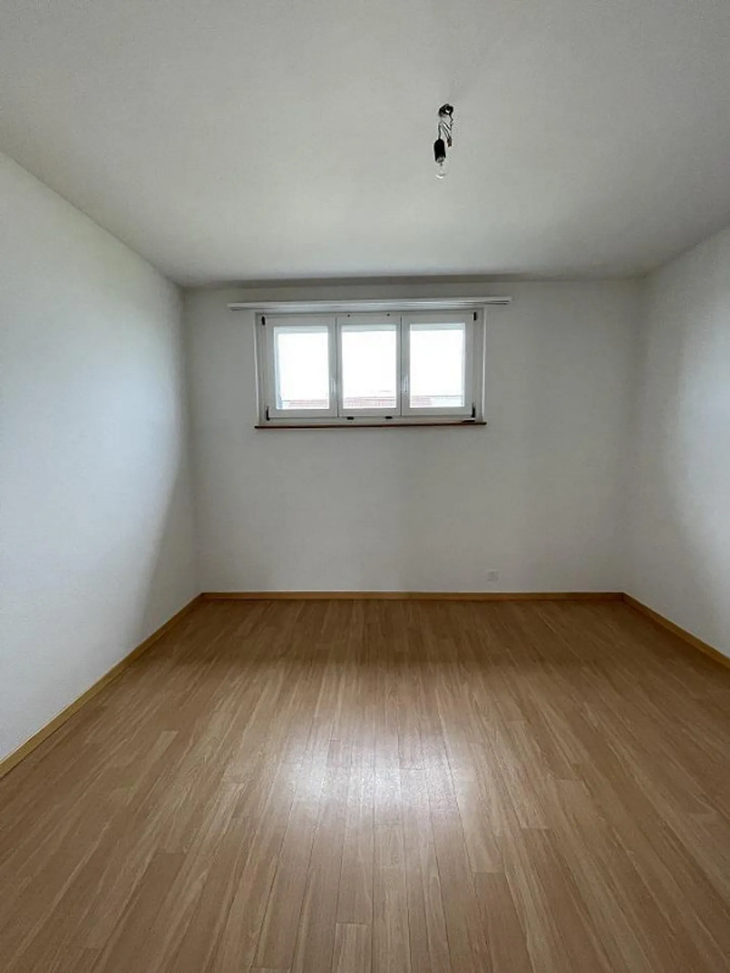 Bright 4.0 room apartment in Münchenbuchsee - Photo 3 of 9