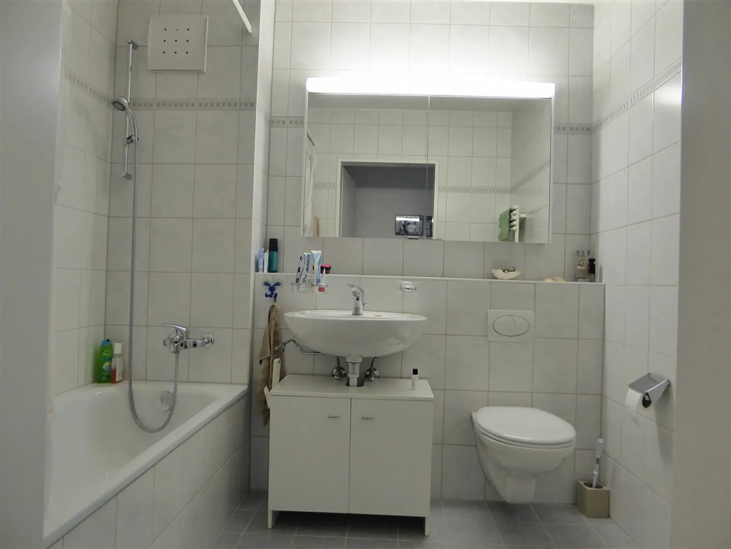 Bright, quiet 2-room apartment with winter garden - Photo 7 of 8
