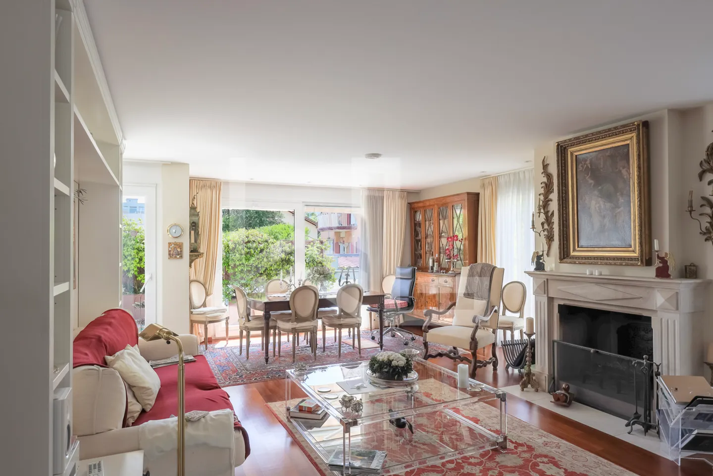 Außergewöhnliches Duplex in Nyon - Eleganz, Licht und absoluter Komfort - Foto 2 von 18