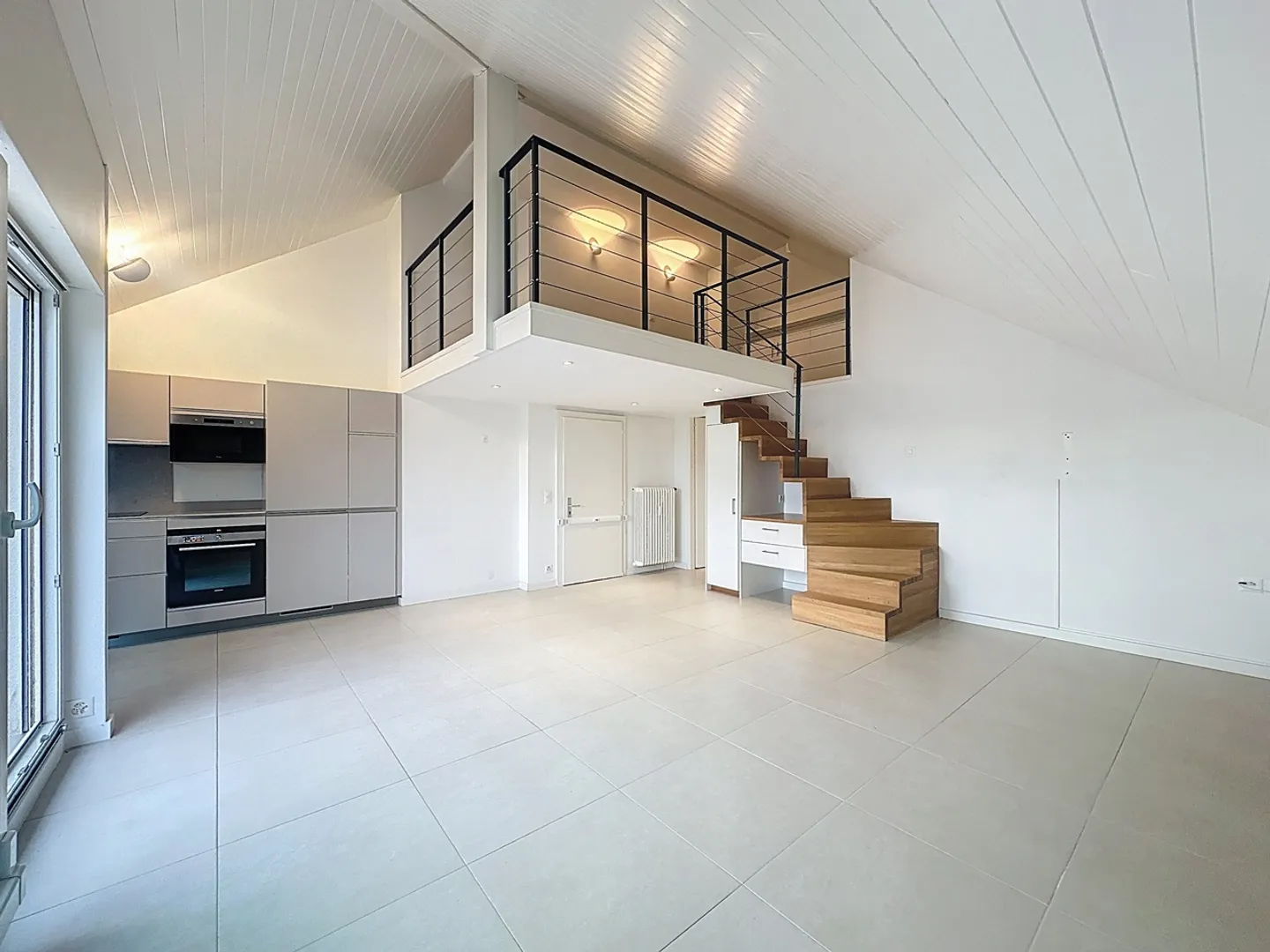Charming Apartment in Perly - Photo 1 of 9