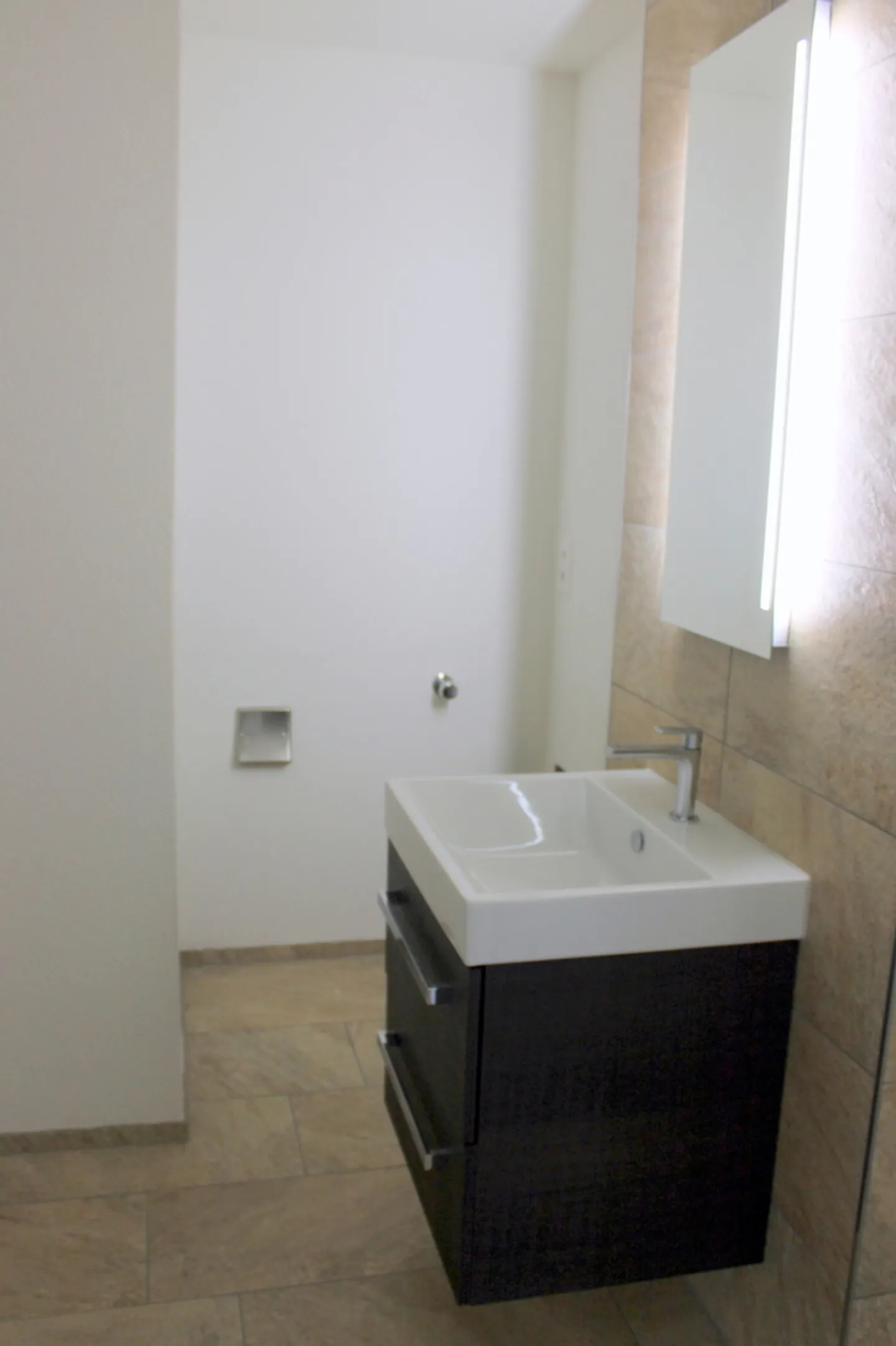 Casa singola in affitto - Foto 4 di 9
