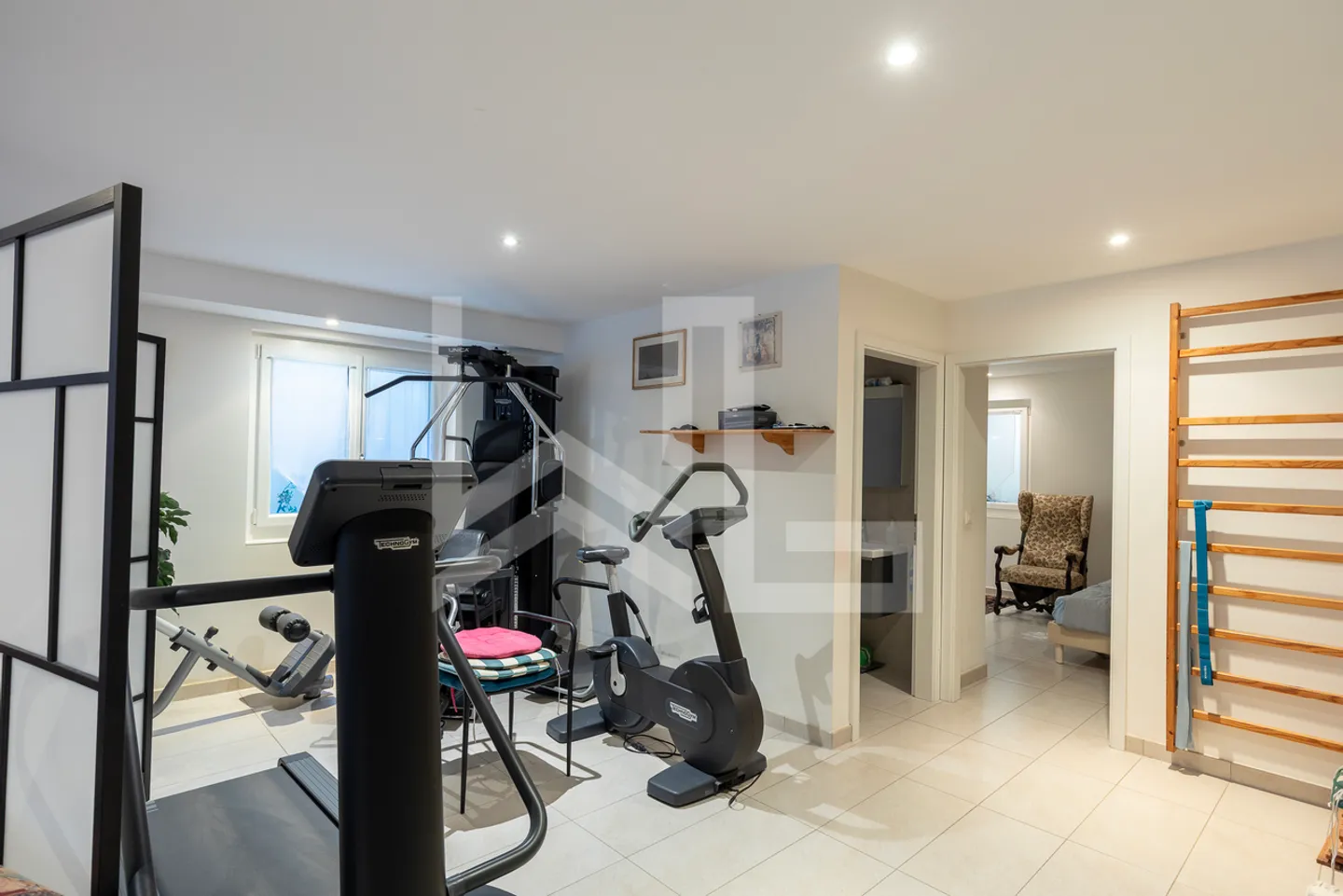 Außergewöhnliches Duplex in Nyon - Eleganz, Licht und absoluter Komfort - Foto 17 von 18