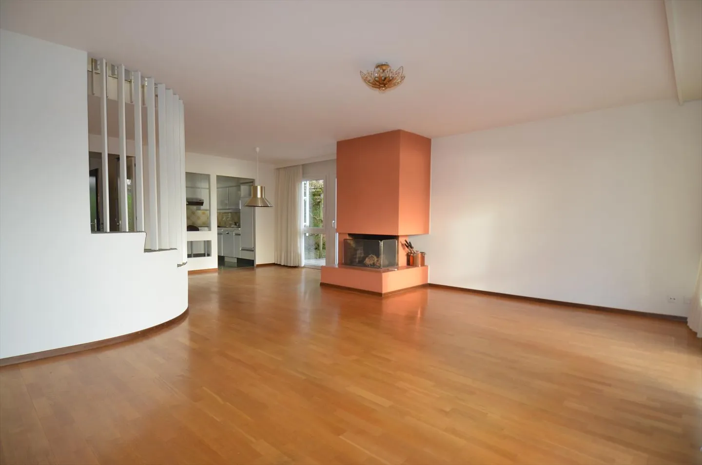 Villa 7 Zimmer - Foto 3 von 11