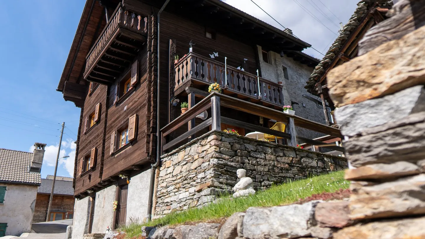 Historic Chalet in Sobrio - Photo 29 of 44