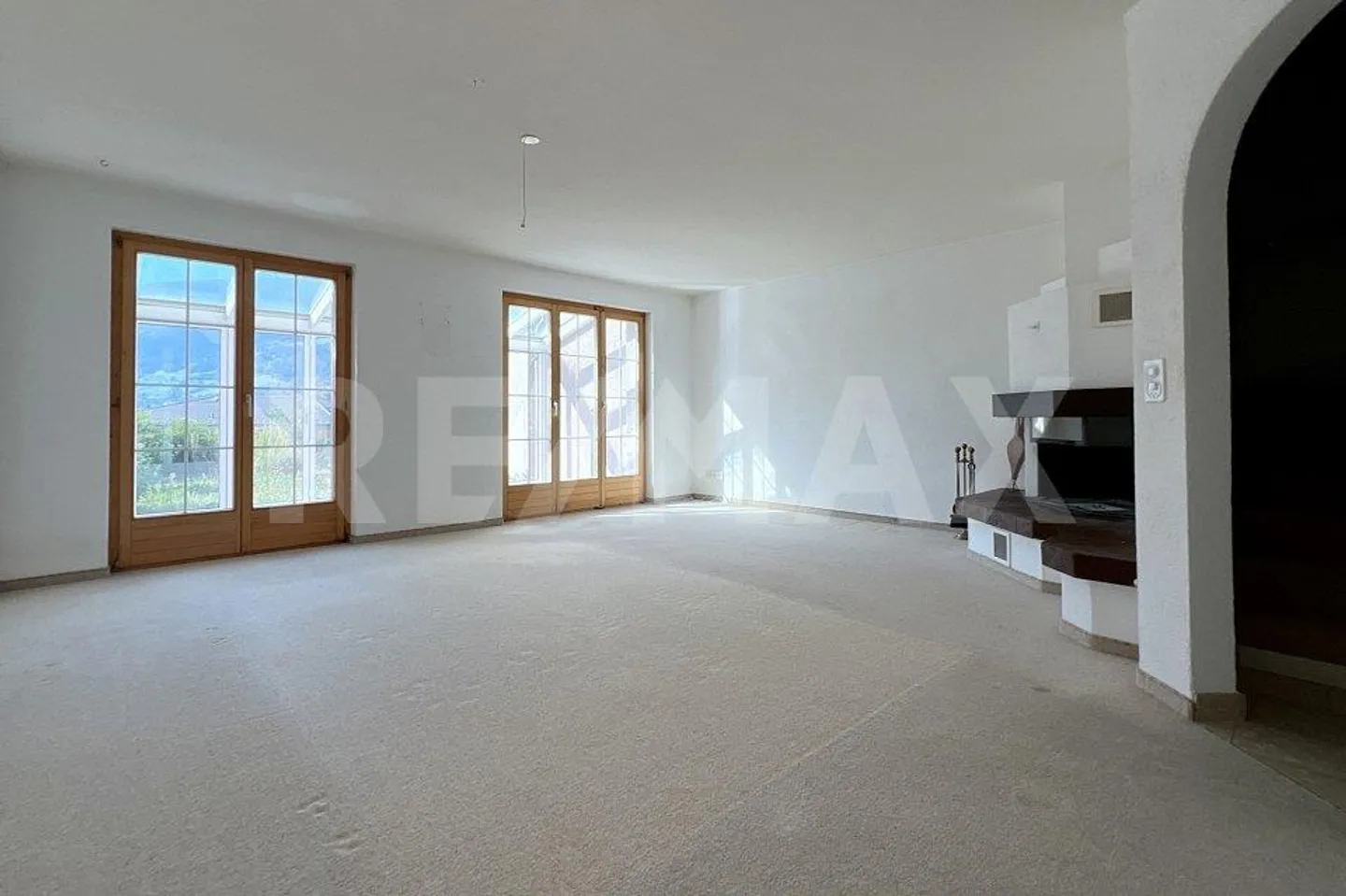 Spacious terraced house in an attractive location - Photo 7 of 13