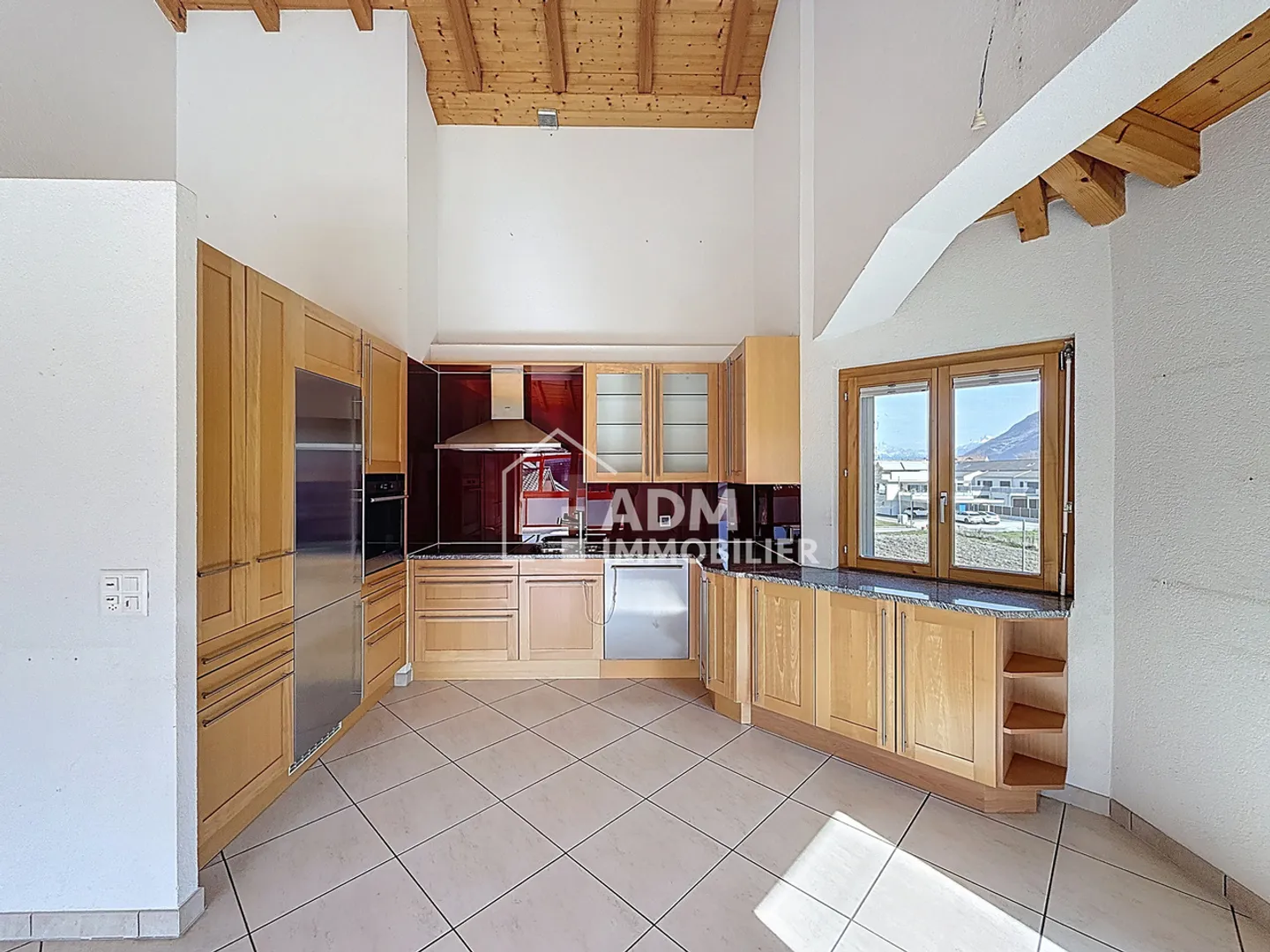 Saillon, penthouse 4.5 rooms near the thermal baths - Photo 3 of 14