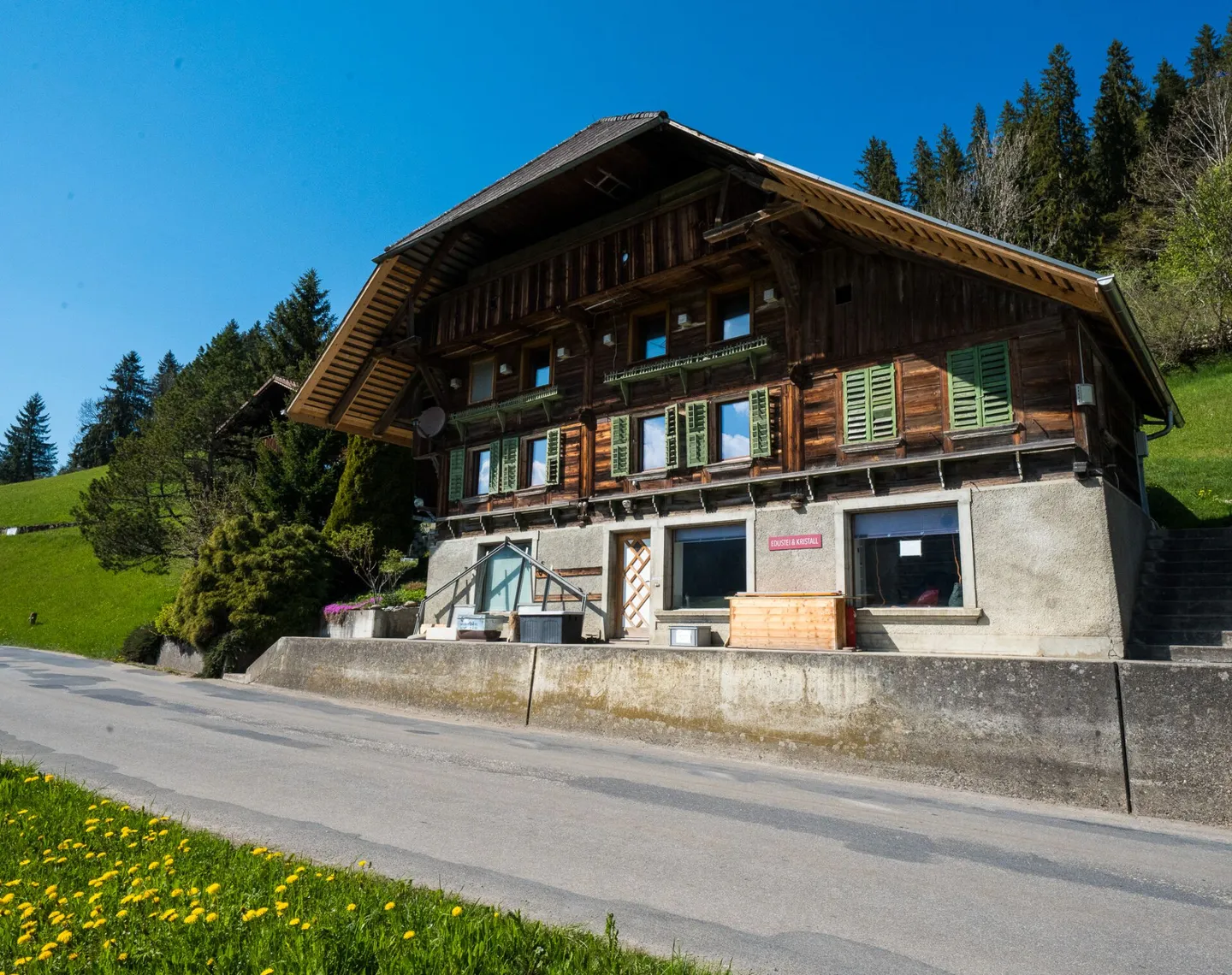 Deux maisons résidentielles incluant un atelier et un magasin - Photo 5 sur 34