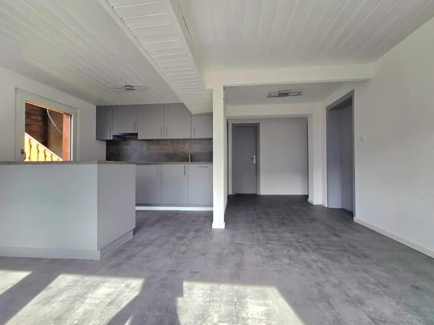 Charming 3.5-room apartment in St-Martin (Val d'Hérens) - Photo 4 of 13