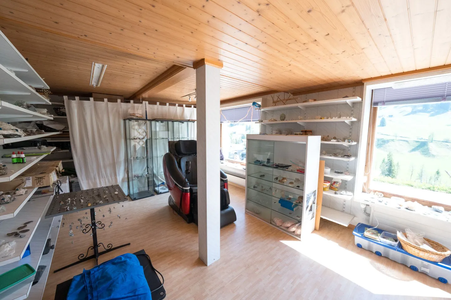 Deux maisons résidentielles incluant un atelier et un magasin - Photo 7 sur 34