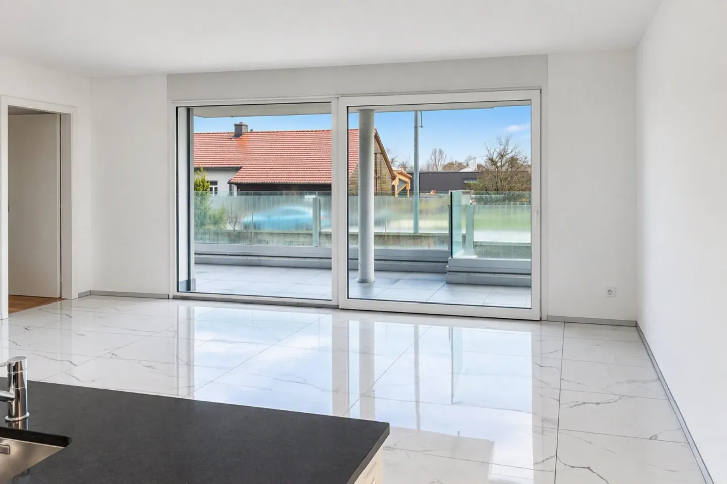 Appartement moderne avec vue imprenable - Photo 4 sur 7