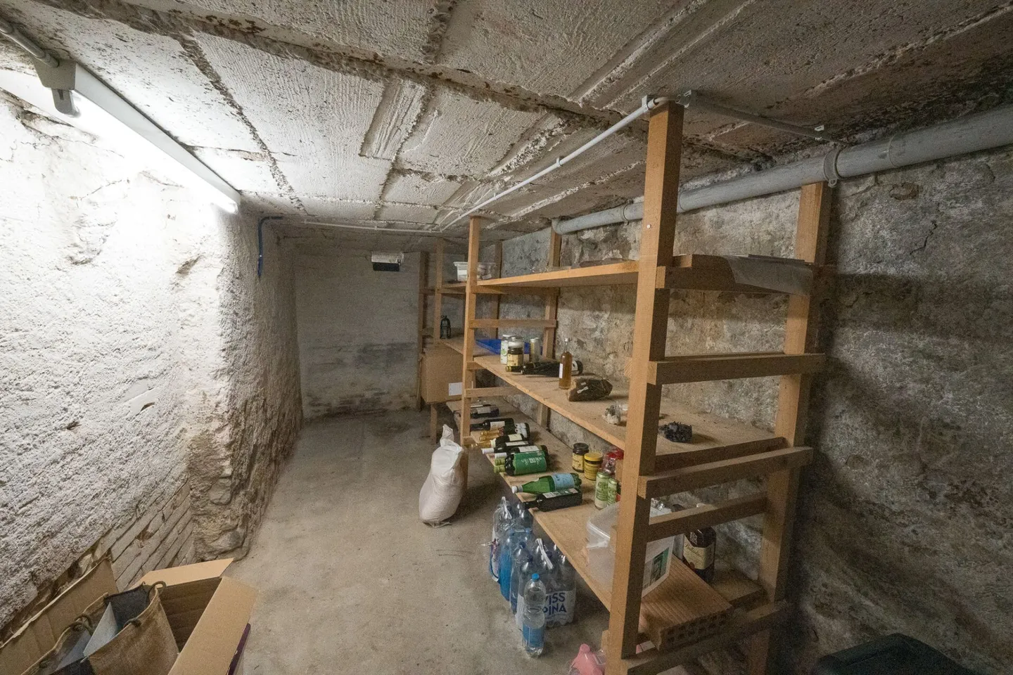 Deux maisons résidentielles incluant un atelier et un magasin - Photo 9 sur 34