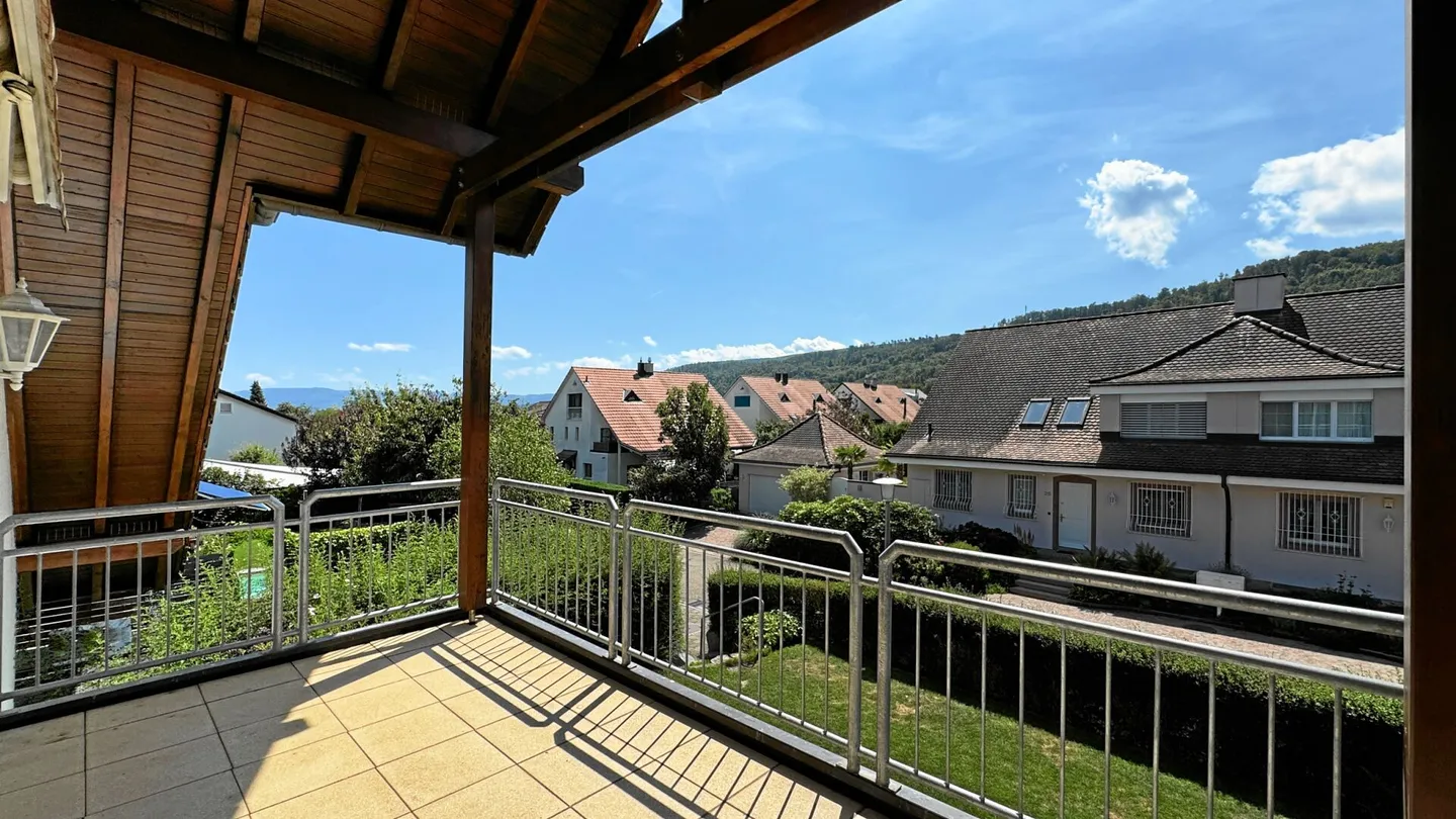 Appartamento di 3.5 locali (108 m2) al 1° piano in affitto Bättwil - Foto 1 di 9