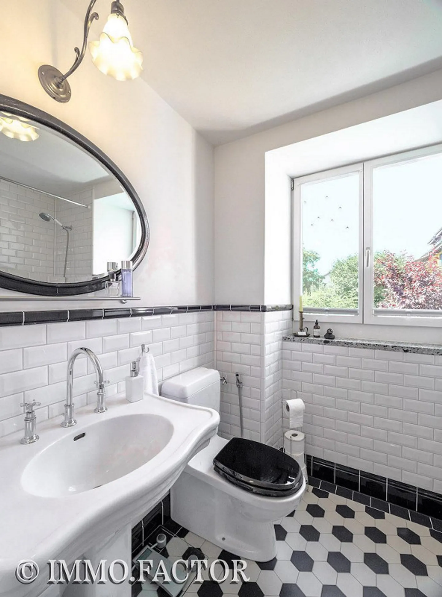 Renovated farmhouse with plenty of space for creative projects ❤ - Photo 10 of 28