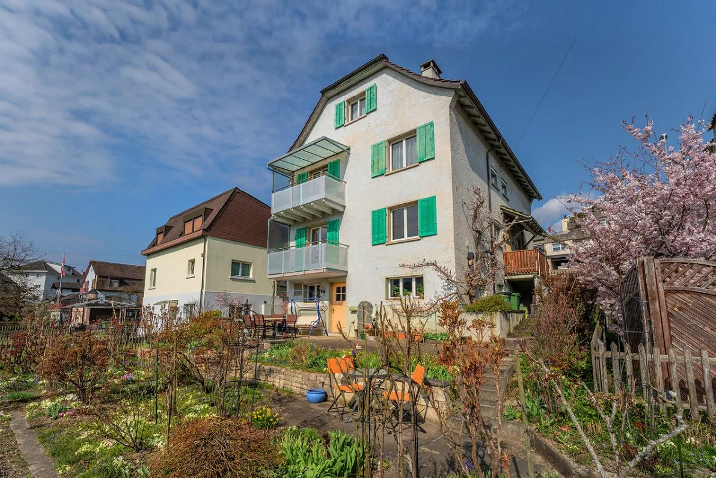 Versatile property with a wonderful garden - Photo 1 of 14