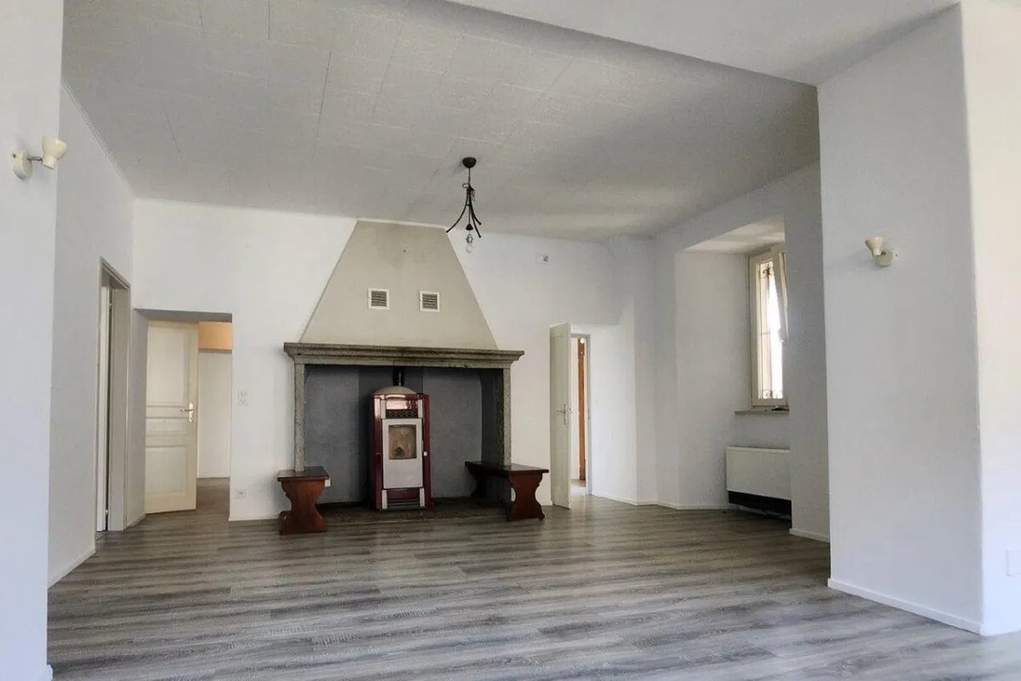 Historisches Mehrfamilienhaus mit Rustico im Herzen von Avegno - Foto 6 von 12