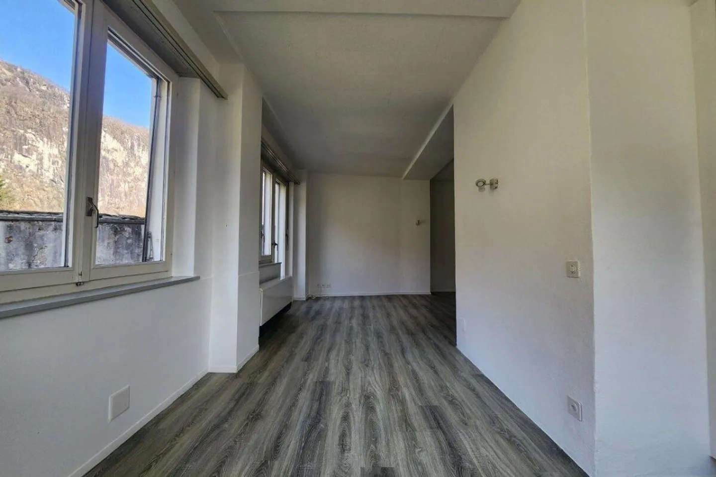 Historisches Mehrfamilienhaus mit Rustico im Herzen von Avegno - Foto 10 von 12