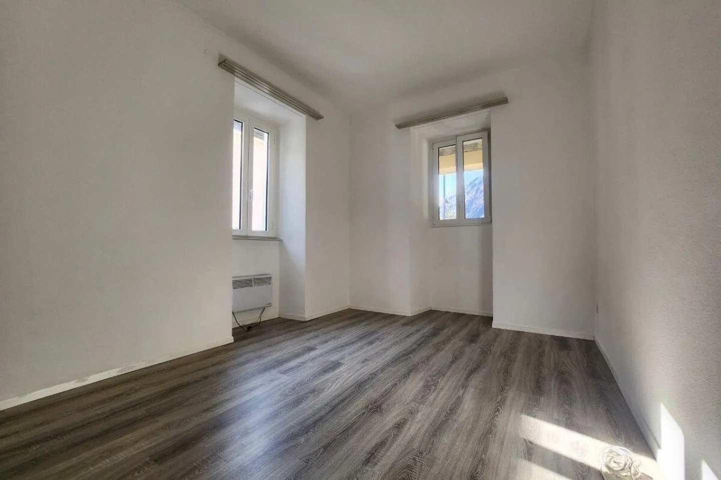 Historisches Mehrfamilienhaus mit Rustico im Herzen von Avegno - Foto 8 von 12